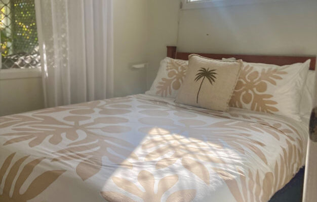 bedroom 3 - queen bed bedroom 3 - queen bed