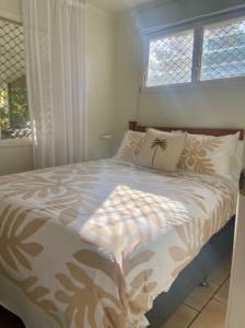 Bedroom 3 - queen bed